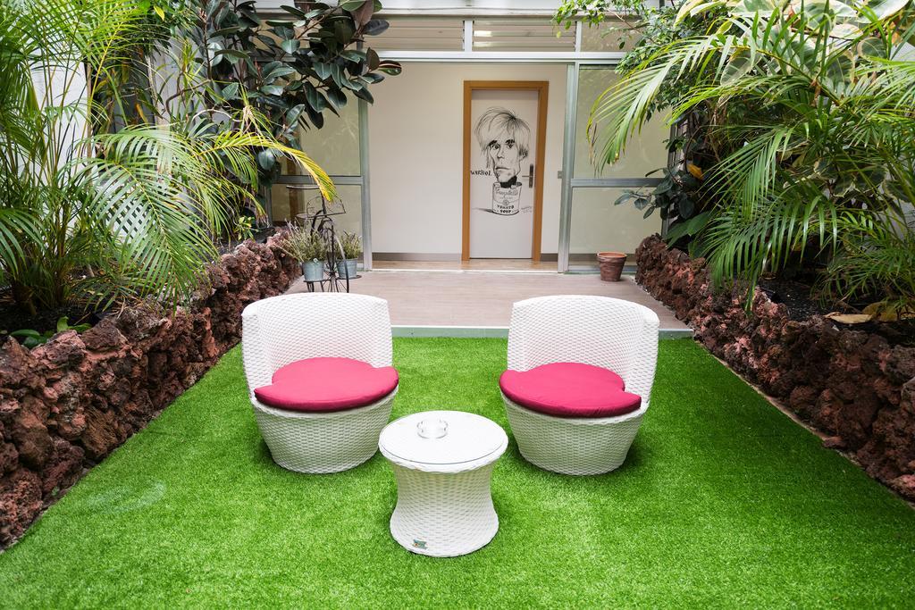Suites Garden Loft Andy Warhol ลาสปัลมาส เด กรานคานาเรีย ภายนอก รูปภาพ