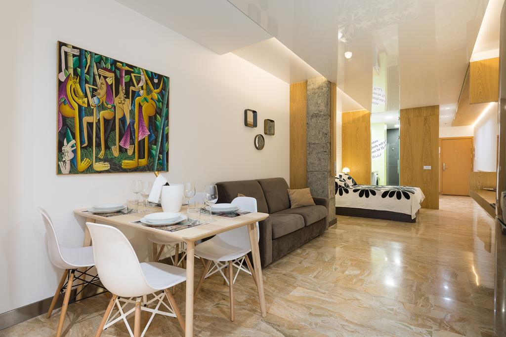 Suites Garden Loft Andy Warhol ลาสปัลมาส เด กรานคานาเรีย ภายนอก รูปภาพ